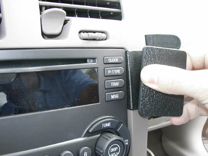 Brodit ProClip 853304 voor Chevrolet Malibu 2004-2007 - ProClip geplaatst in het voertuig