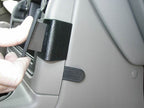 Brodit ProClip 853307 voor Chevrolet Tahoe 2003-2006, Chevrolet Suburban 2003-2006 e.a. - detail van dashboardmontage