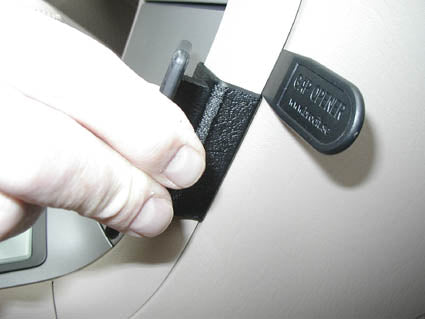 Brodit ProClip 853321 voor Toyota Camry Solara 2004-2010 - ProClip geplaatst in het voertuig