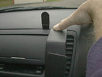 Brodit ProClip 853350 voor Subaru Outback 2004-2009 en Subaru Legacy 2004-2009 - detail van dashboardmontage