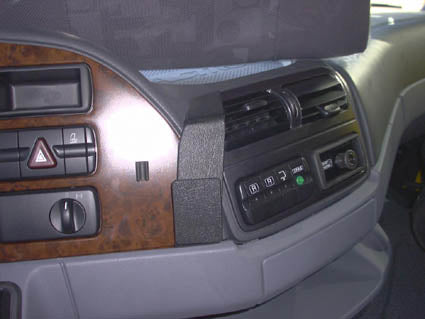 Brodit ProClip 853355 voor Mercedes Benz Actros 2003-2013 - installatiepositie