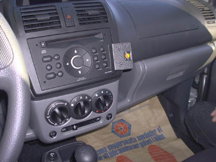 Brodit ProClip 853357 voor Subaru G3X Justy 2004-2007 en Suzuki Ignis 2004-2009 - installatiepositie