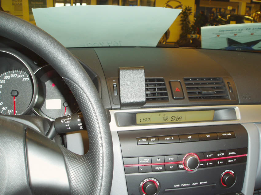 Brodit ProClip 853370 voor Mazda 3 2004-2009 - installatiepositie