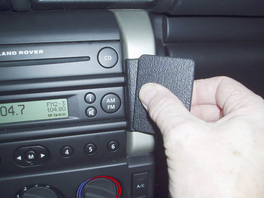 Brodit ProClip 853373 voor Land Rover Freelander 2004-2006 - ProClip geplaatst in het voertuig