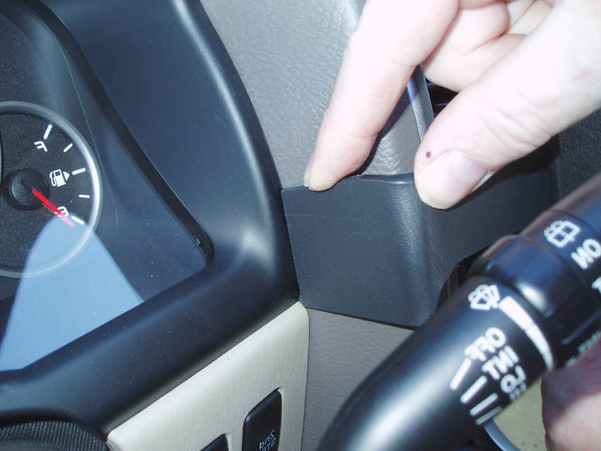 Brodit ProClip 853399 voor Toyota LandCruiser 90 2003-2005 - ProClip geplaatst in het voertuig