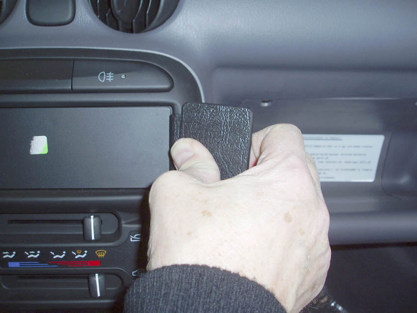Brodit ProClip 853411 voor Hyundai Atos 1998-2009 - ProClip geplaatst in het voertuig