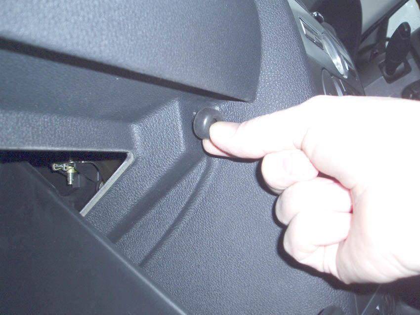 Brodit ProClip 853422 voor Ford Mondeo 2001-2007 - montagepositie op dashboard