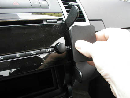 Brodit ProClip 853438 voor Toyota Prius 2004-2009 - ProClip geplaatst in het voertuig