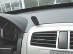Brodit ProClip 853458 voor Chevrolet Equinox 2005-2009 en Pontiac Torrent 2006-2009 - montagepositie op dashboard