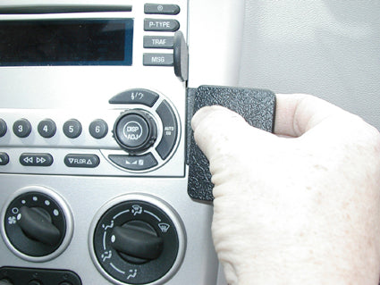 Brodit ProClip 853459 voor Chevrolet Equinox 2005-2009 en Pontiac Torrent 2006-2009 - ProClip geplaatst in het voertuig
