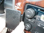 Brodit ProClip 853467 voor GMC Envoy XUV 2004-2009 en GMC Envoy 2002-2010 - montagepositie op dashboard