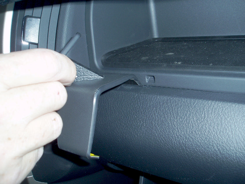 Brodit ProClip 853478 voor Toyota SportsVan 2005-2007 en Toyota Corolla Verso 2004-2009 - ProClip geplaatst in het voertuig