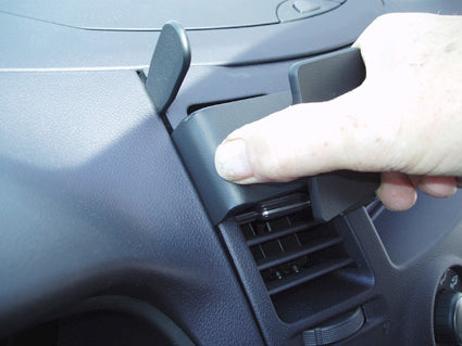 Brodit ProClip 853488 voor Mitsubishi Grandis 2004-2010 - detail van dashboardmontage