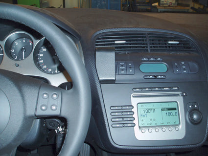 Brodit ProClip 853491 voor Seat Toledo 2004-2009, Seat Altea XL 2008-2015 en Seat Altea 2004-2014 - installatiepositie
