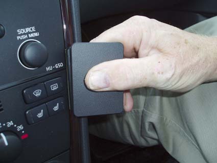 Brodit ProClip 853499 voor Volvo XC70 2005-2007, Volvo V70 N 2005-2008 en Volvo S60 2005-2010 - ProClip geplaatst in het voertuig