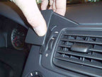 Brodit ProClip 853500 voor Volvo V50 2004-2012, Volvo S40 2004-2012 e.a. - detail van dashboardmontage