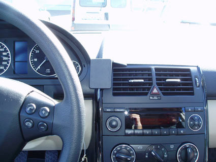 Brodit ProClip 853505 voor Mercedes Benz A-Class 2005-2012 - installatiepositie