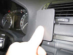 Brodit ProClip 853525 voor Skoda Octavia II 2005-2013 - detail van dashboardmontage