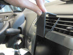 Brodit ProClip 853534 voor Citroen C4 2005-2010 - detail van dashboardmontage