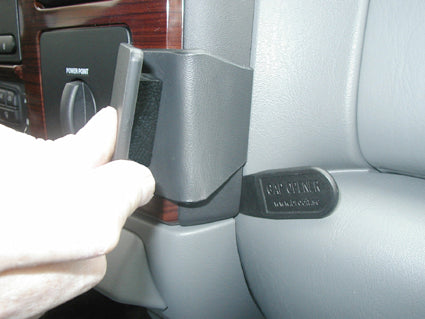 Brodit ProClip 853547 voor Ford F-Series 750 2005-2007, Ford F-Series 650 2005-2007 e.a. - detail van dashboardmontage