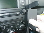 Brodit ProClip 853554 voor Dodge Magnum 2005-2007 en Dodge Charger 2005-2007 - ProClip geplaatst in het voertuig