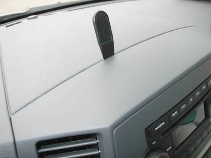 Brodit ProClip 853555 voor Jeep Grand Cherokee 2005-2007 - montagepositie op dashboard