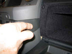 Brodit ProClip 853573 voor Land Rover LR3 2005-2009 en Land Rover Discovery 3 2005-2009 - detail van dashboardmontage