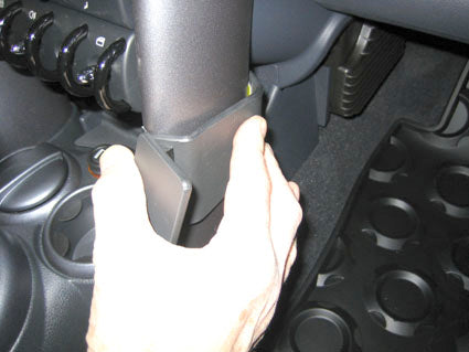 Brodit ProClip 853580 voor Mini Cooper Convertible 2001-2007 en Mini Cooper 2001-2006 - ProClip geplaatst in het voertuig