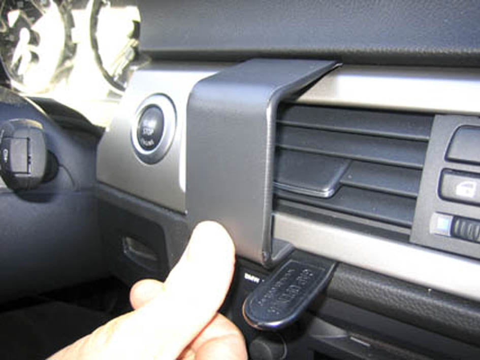 Brodit ProClip 853598 voor BMW 3-series E90, E91, E92, E93 2005-2012 - ProClip geplaatst in het voertuig