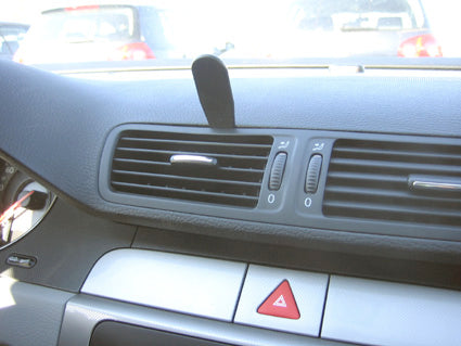 Brodit ProClip 853603 voor Volkswagen Passat CC 2009-2017, Volkswagen Passat Alltrack 2012-2015 e.a. - montagepositie op dashboard