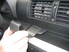 Brodit ProClip 853620 voor Volkswagen Fox 2005-2011 - montagepositie op dashboard