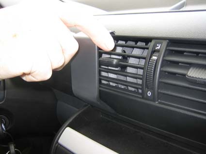 Brodit ProClip 853620 voor Volkswagen Fox 2005-2011 - ProClip geplaatst in het voertuig