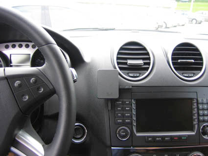 Brodit ProClip 853622 voor Mercedes Benz M-Class/ML 2005-2011 - installatiepositie