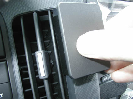 Brodit ProClip 853631 voor Honda Ridgeline 2006-2014 - detail van dashboardmontage
