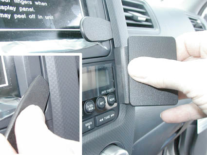 Brodit ProClip 853632 voor Honda Ridgeline 2006-2014 - montagepositie op dashboard