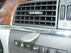 Brodit ProClip 853644 voor Buick LaCrosse 2005-2009 - montagepositie op dashboard