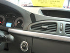 Brodit ProClip 853658 voor Renault Laguna 2005-2007 - montagepositie op dashboard