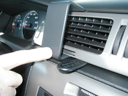 Brodit ProClip 853684 voor Chevrolet Impala 2006-2013 - ProClip geplaatst in het voertuig