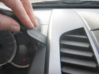 Brodit ProClip 853712 voor Mitsubishi L200 2006-2015 - montagepositie op dashboard