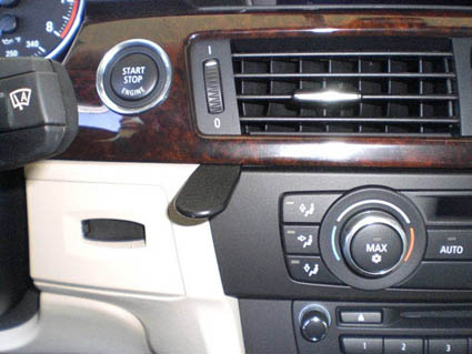 Brodit ProClip 853737 voor BMW 3-series E90, E91, E92, E93 2005-2012 - montagepositie op dashboard