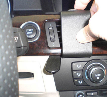 Brodit ProClip 853737 voor BMW 3-series E90, E91, E92, E93 2005-2012 - ProClip geplaatst in het voertuig