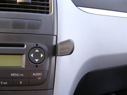 Brodit ProClip 853746 voor Fiat Punto Grande 2006-2013 - montagepositie op dashboard