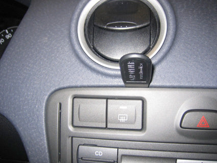 Brodit ProClip 853797 voor Ford Fusion 2006-2012 - montagepositie op dashboard
