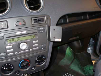 Brodit ProClip 853798 voor Ford Fusion 2006-2012 - installatiepositie
