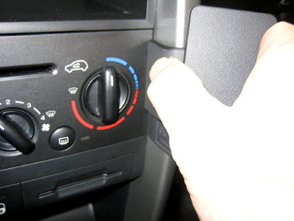 Brodit ProClip 853816 voor Peugeot 207 2006-2014 - ProClip geplaatst in het voertuig