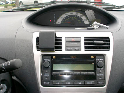 Brodit ProClip 853835 voor Toyota Yaris 4-doors 2007-2011 - installatiepositie