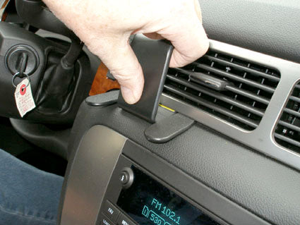 Brodit ProClip 853839 voor Chevrolet Tahoe 2007-2014, Chevrolet Suburban 2007-2014 e.a. - ProClip geplaatst in het voertuig