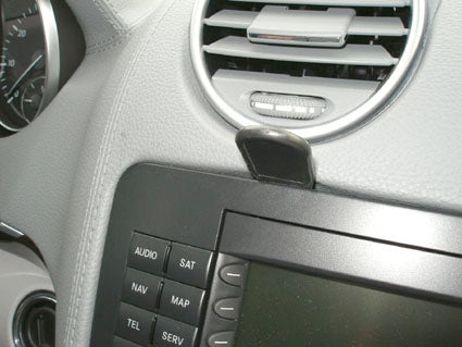 Brodit ProClip 853850 voor Mercedes Benz GL-Class 2006-2012 - montagepositie op dashboard