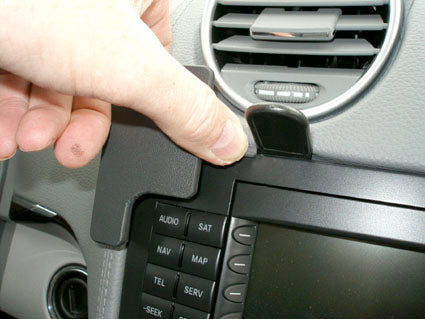 Brodit ProClip 853850 voor Mercedes Benz GL-Class 2006-2012 - ProClip geplaatst in het voertuig
