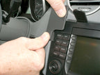 Brodit ProClip 853850 voor Mercedes Benz GL-Class 2006-2012 - detail van dashboardmontage